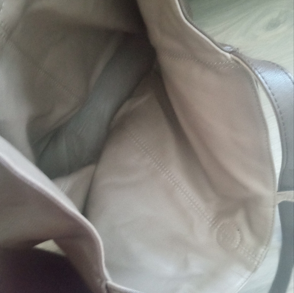 Caracol hobo bag nwt 🎉 - Picture 3 of 7